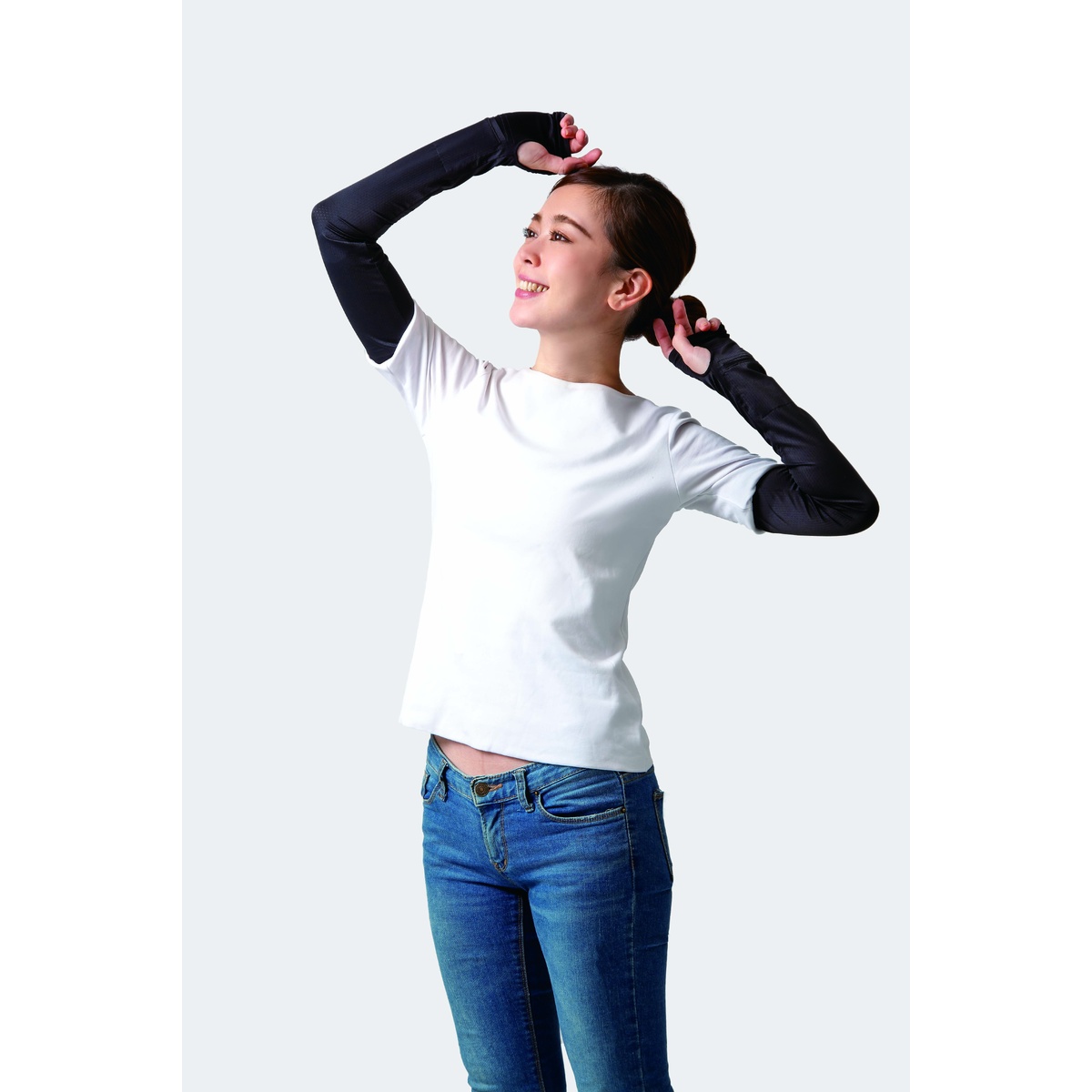 リアリークールアームカバー