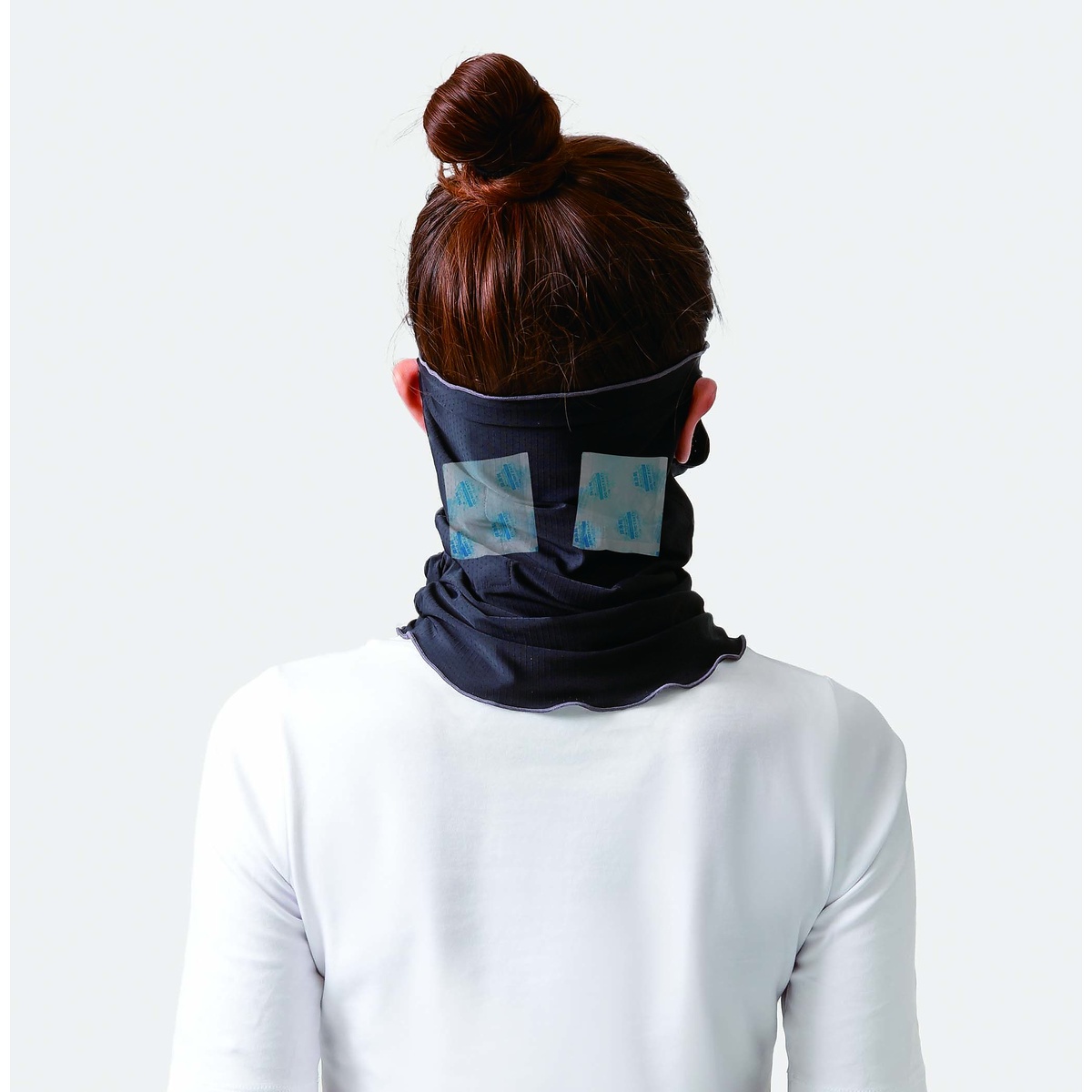 リアリークールネックカバー