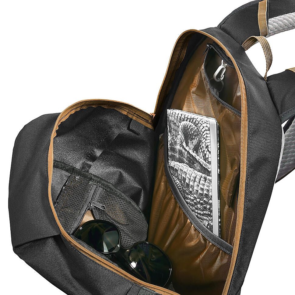 ハイキングバックパック30LBLK