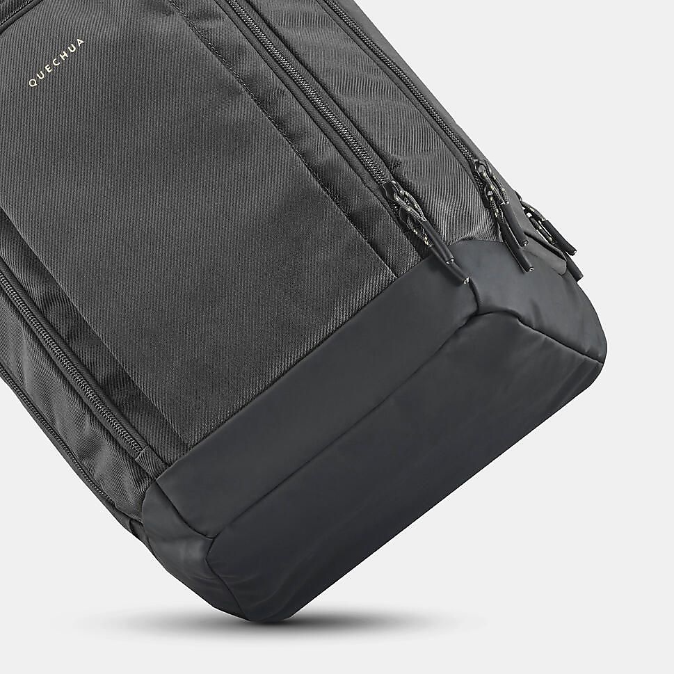 ハイキングバックパック32LBLK