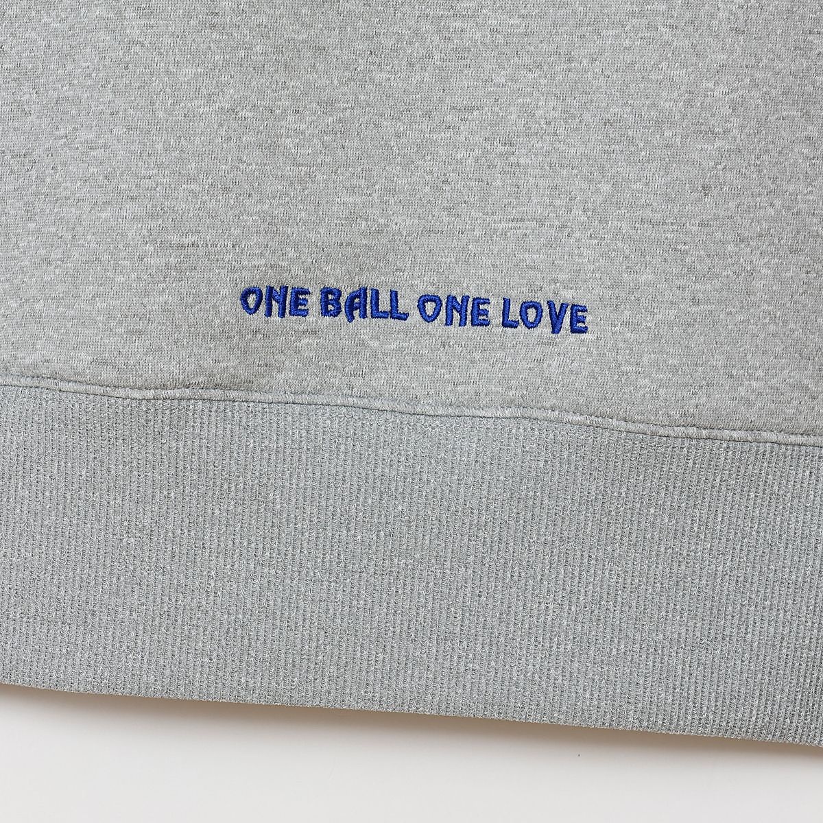 CREW NECK SWEATSHIRT