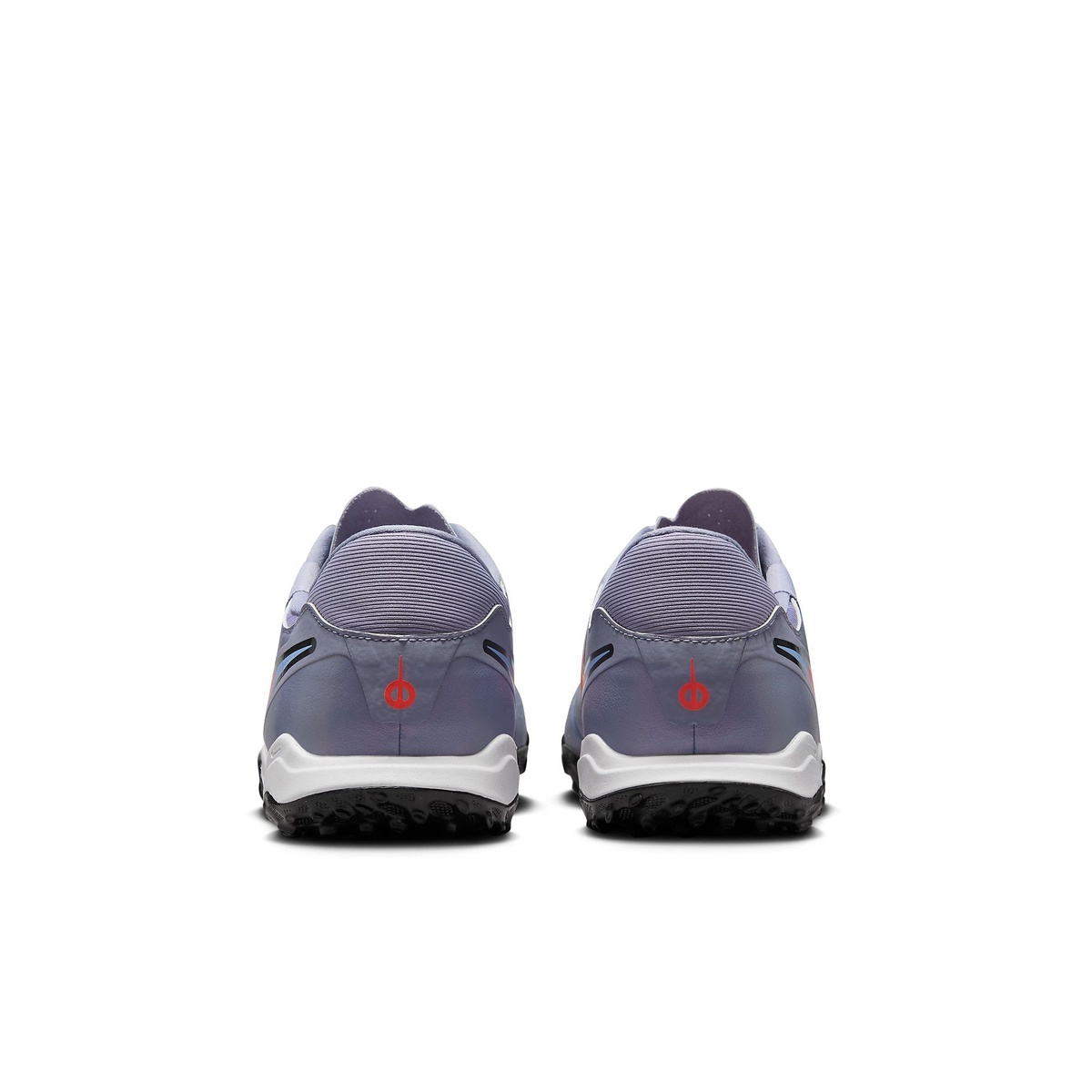 ナイキ レジェンド 10 アカデミー TF