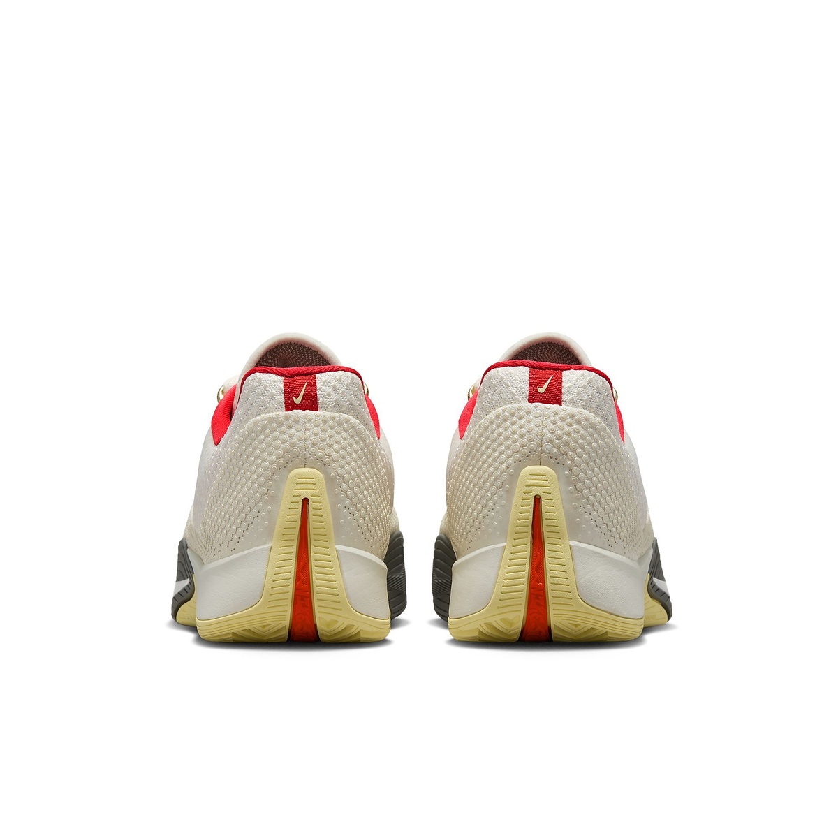 ナイキ G.T. カット ストリート EP