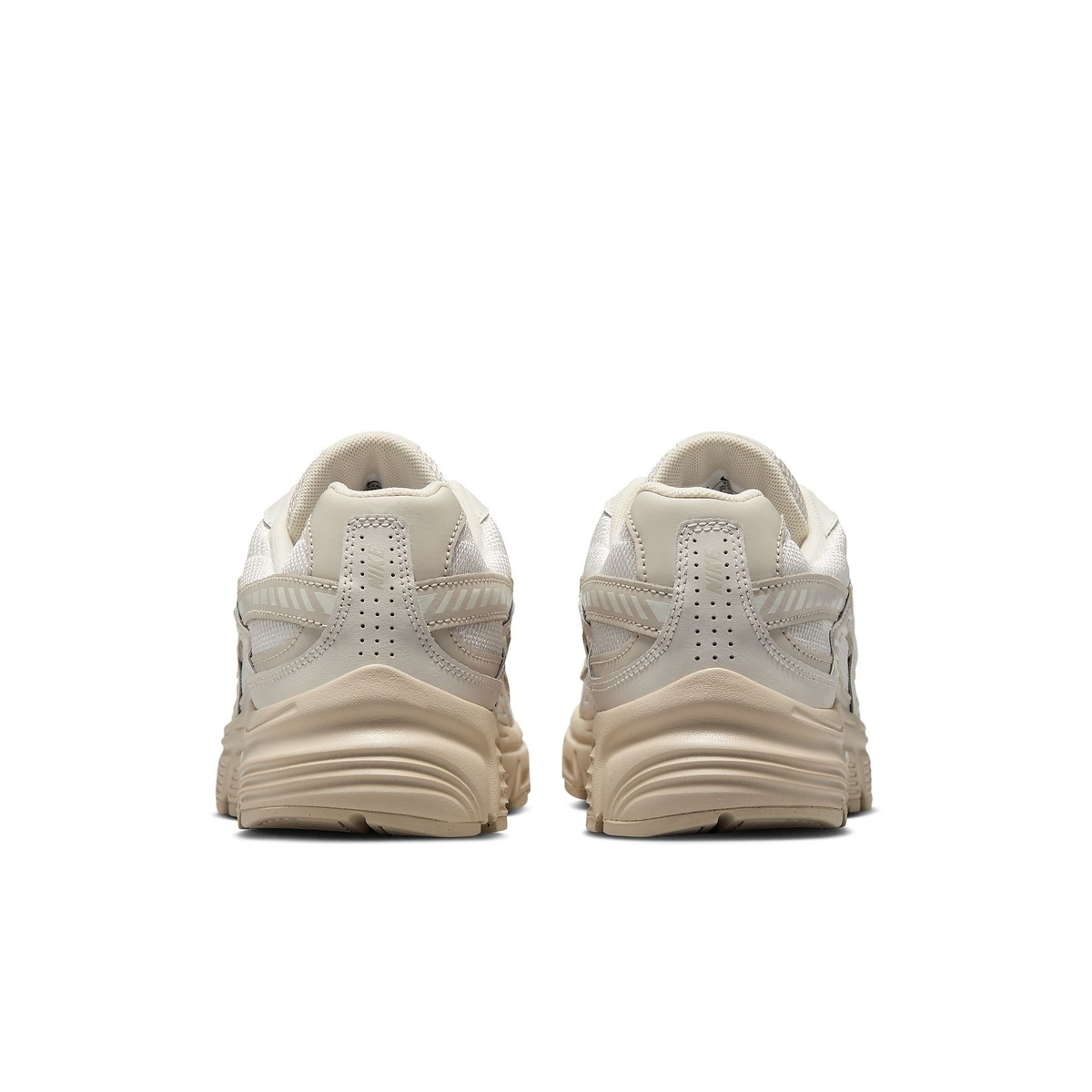 ナイキ ウィメンズ イニシエーター