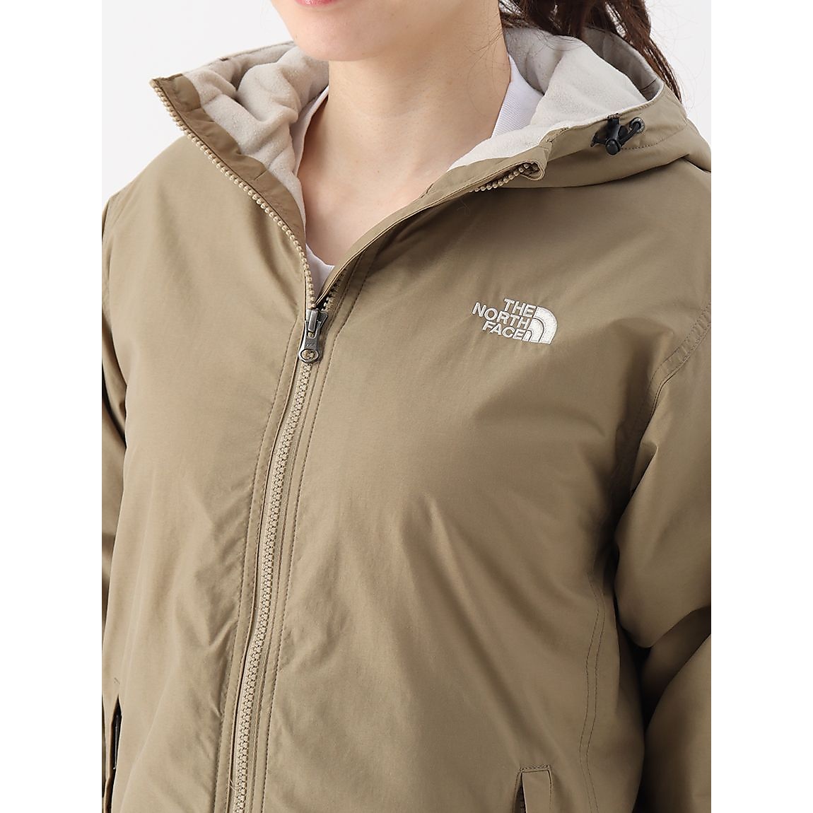 Compact Nomad Jacket　(コンパクトノマドジャケット)