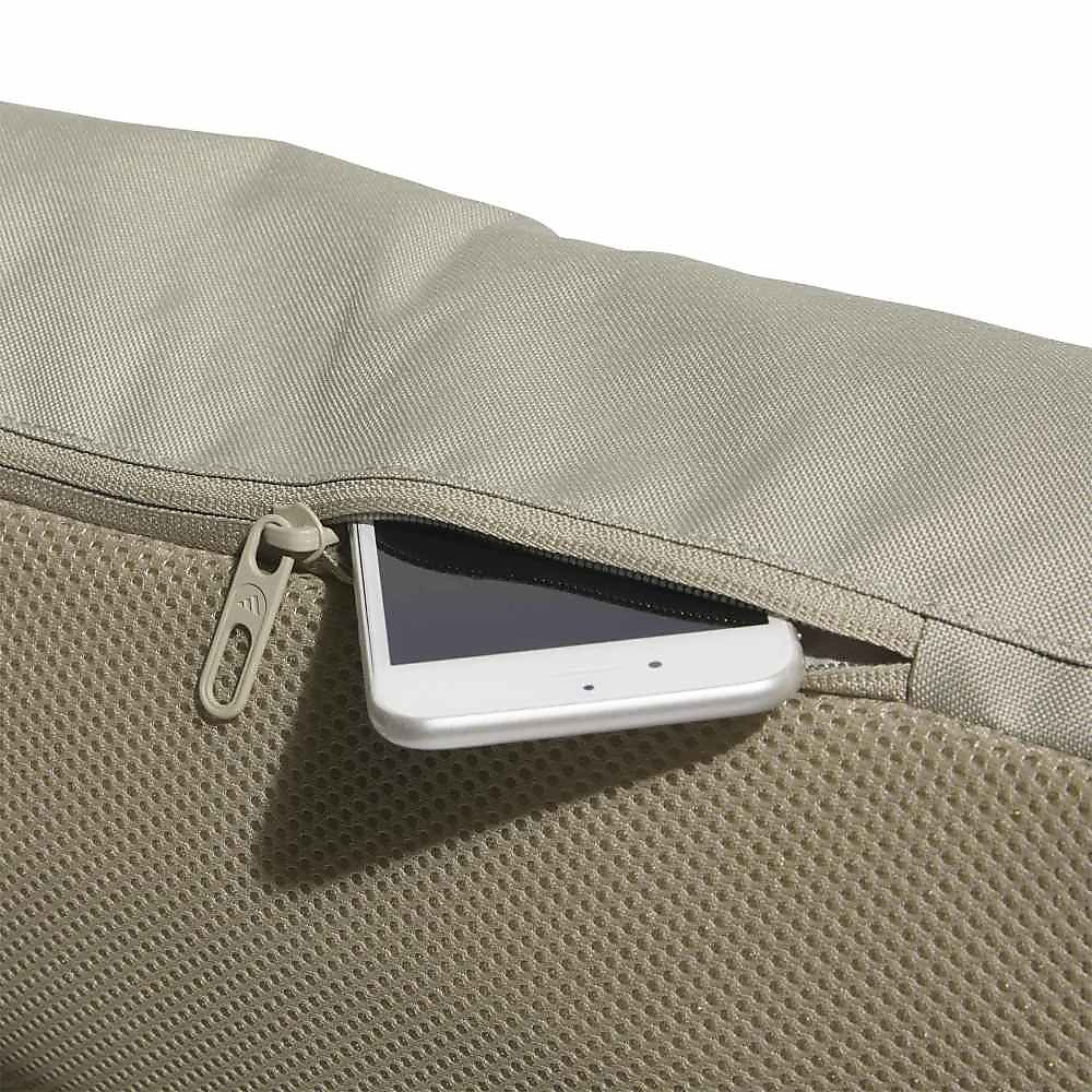 ユーティリティー クロスボディーバッグ