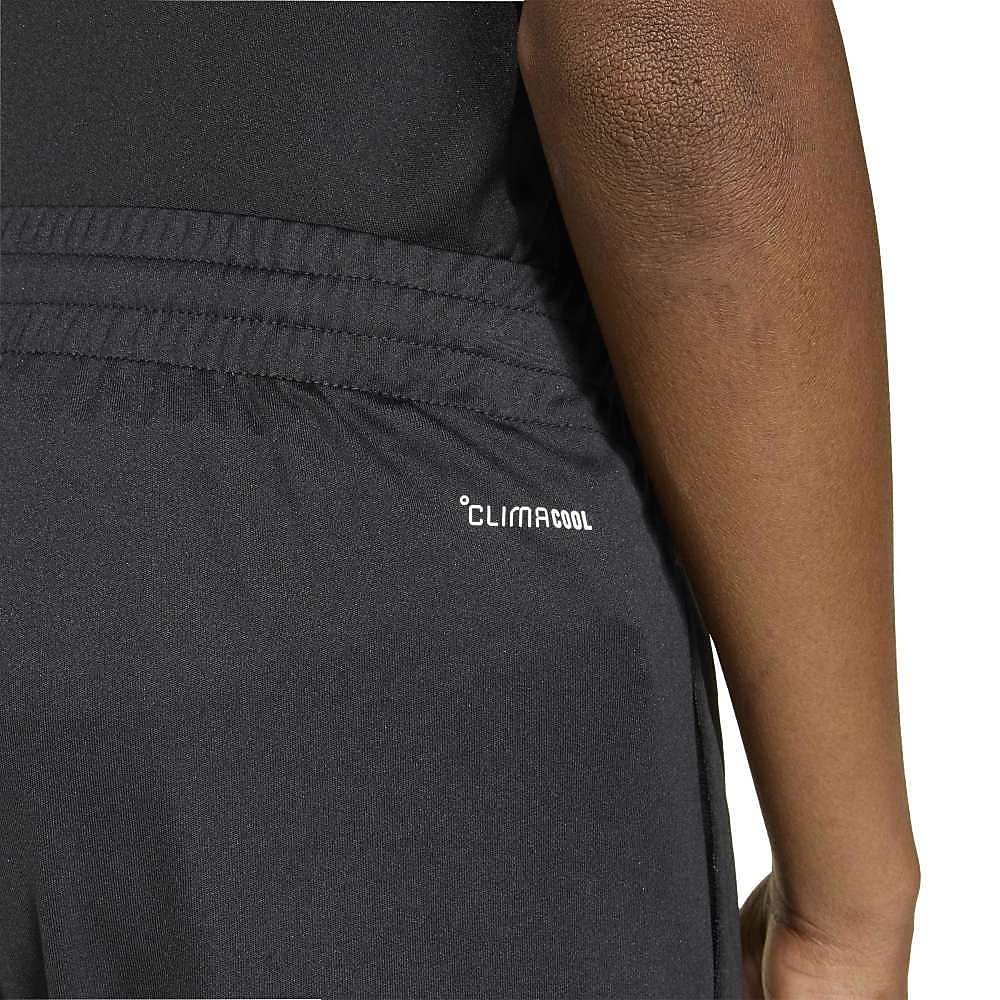 J TR-ES BLショーツ