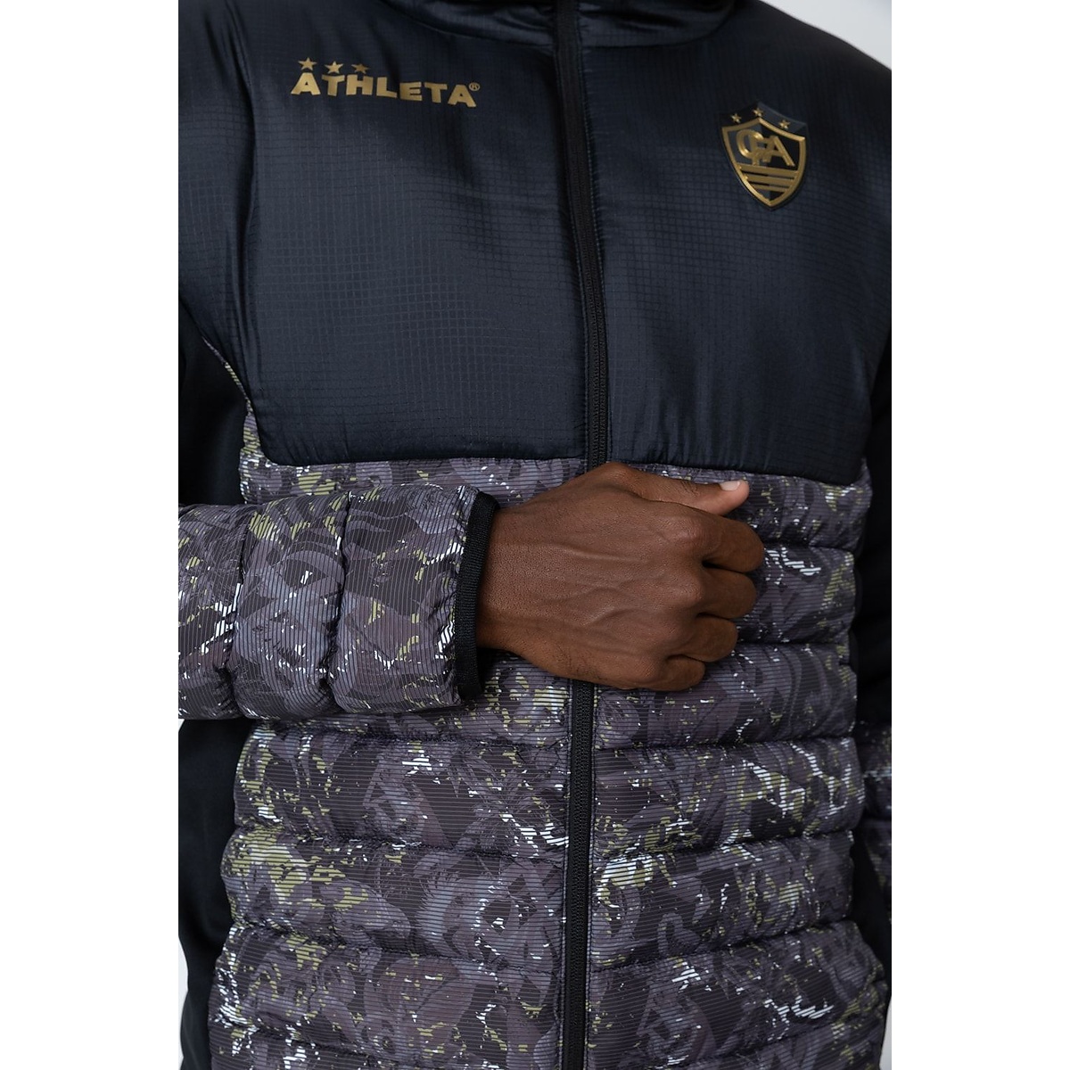 FCA　中綿ウォームアップジャケット Jr