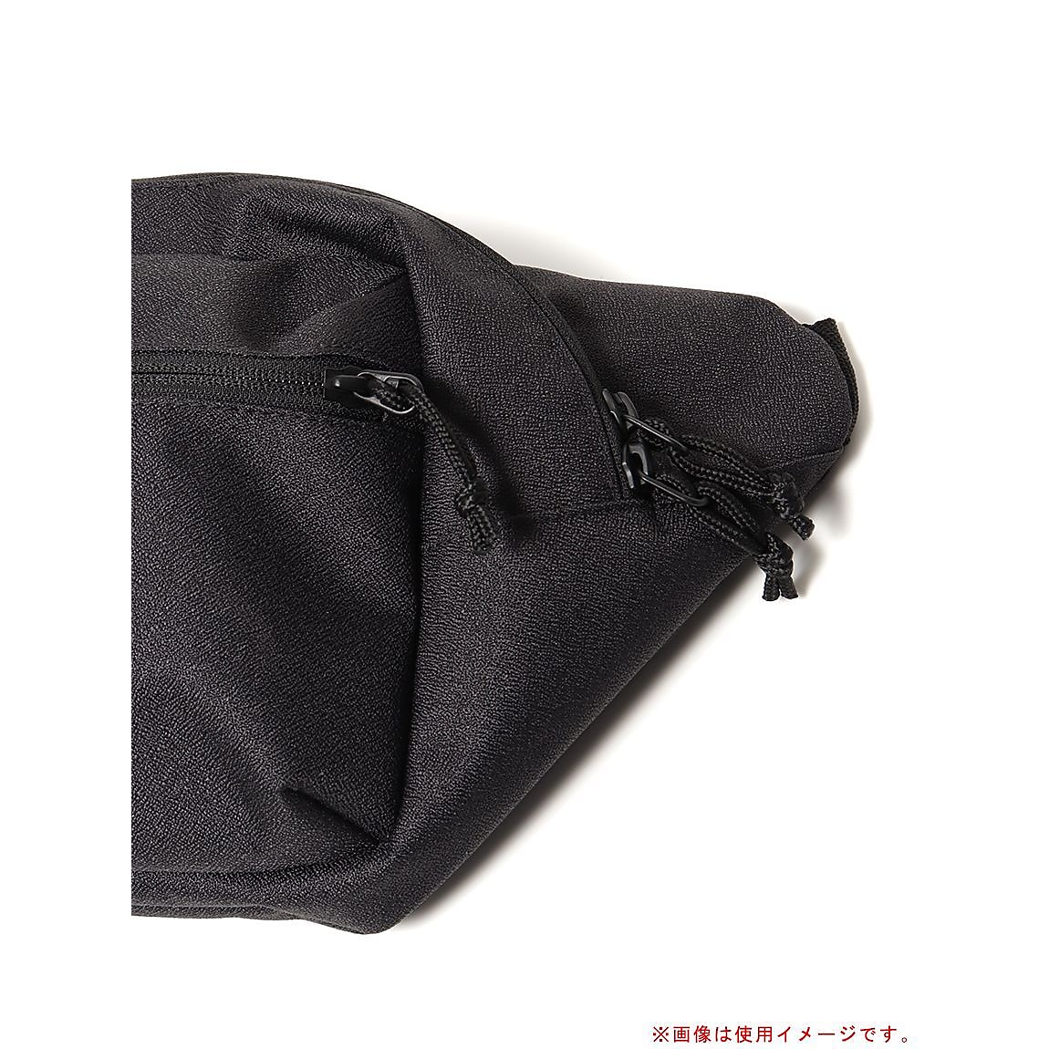 クロスボディバッグ