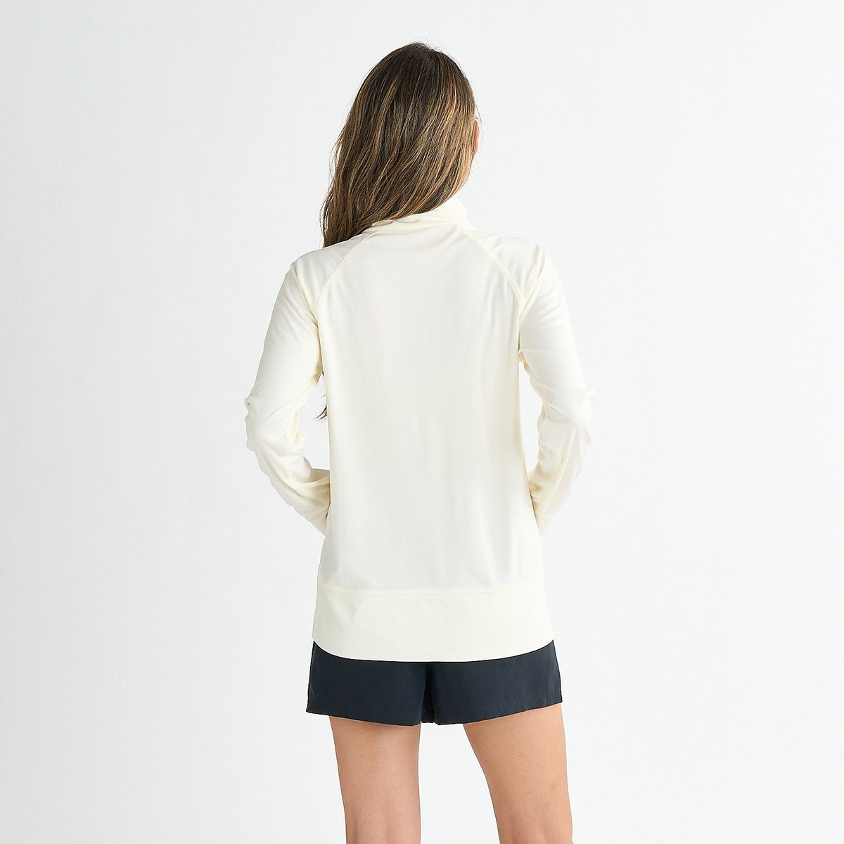 ARTSY FLORAL LOGO STAND