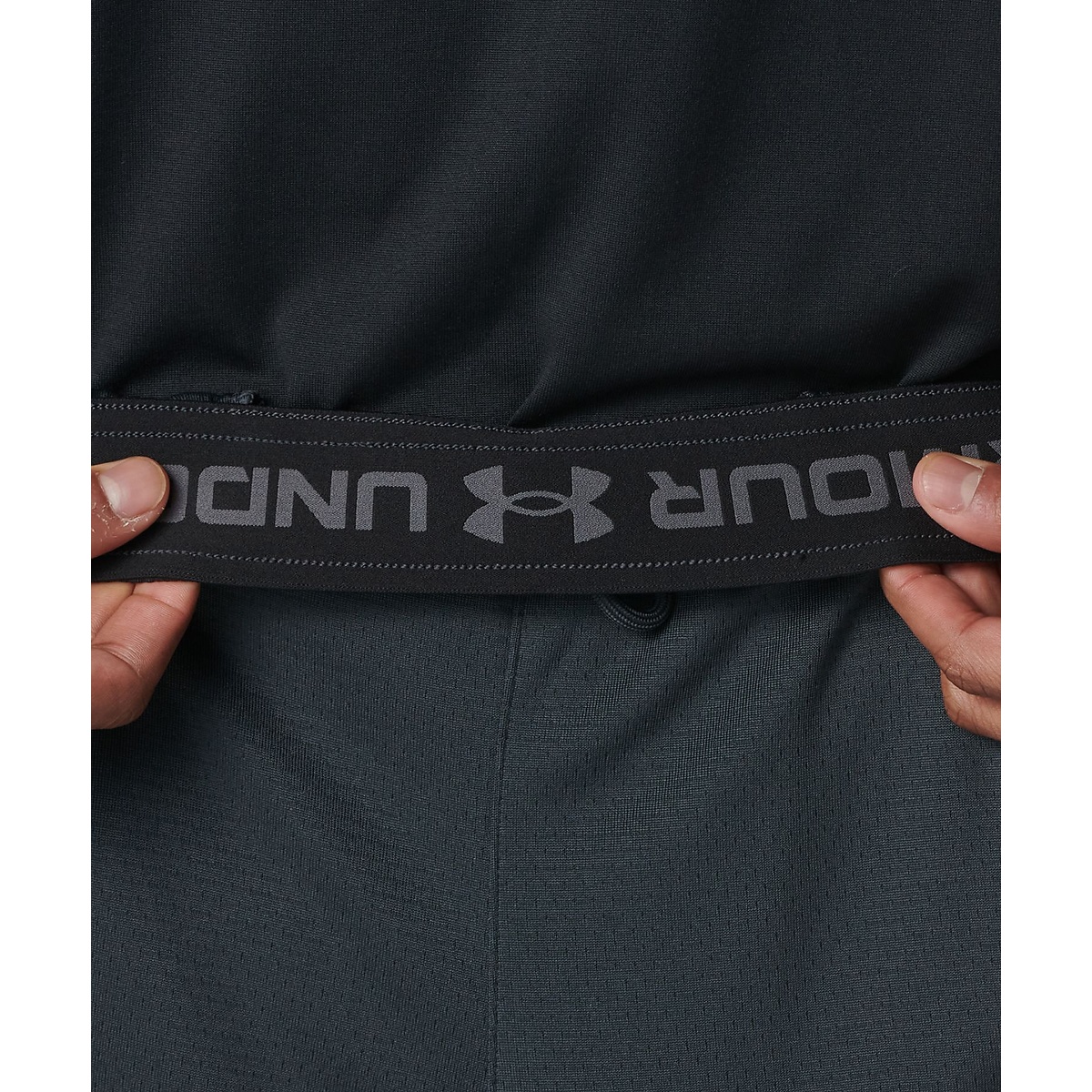 UA DREAMERS MESH SHORTS