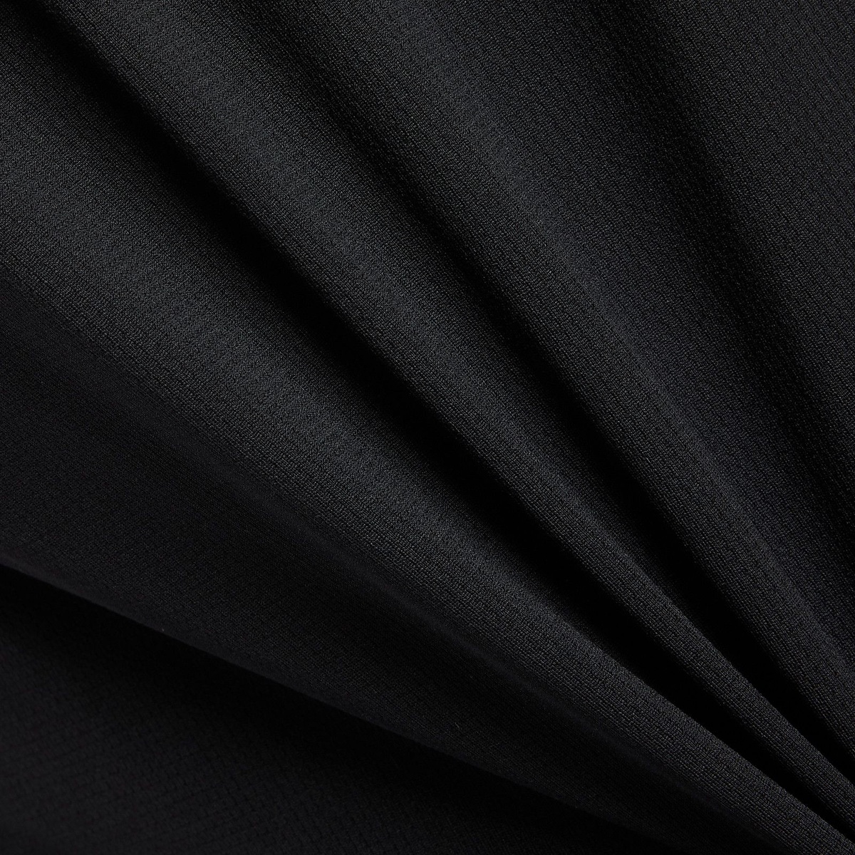 スポーツロゴTシャツ