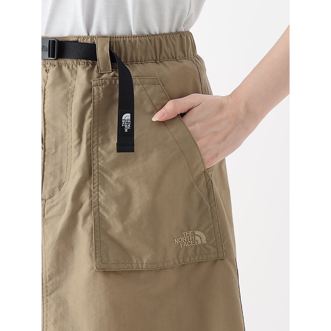 COMPACT SKIRT (コンパクトスカート)