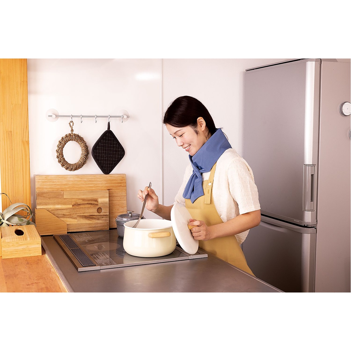 巻ける氷のう　接触フリフリ冷感VER