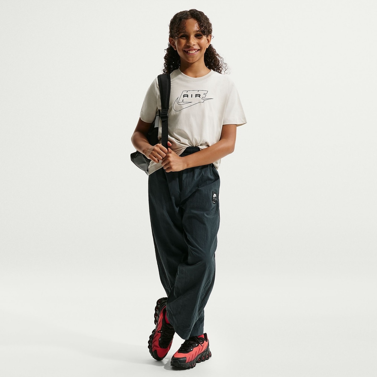 ナイキ YTH NSW エア S/S Tシャツ