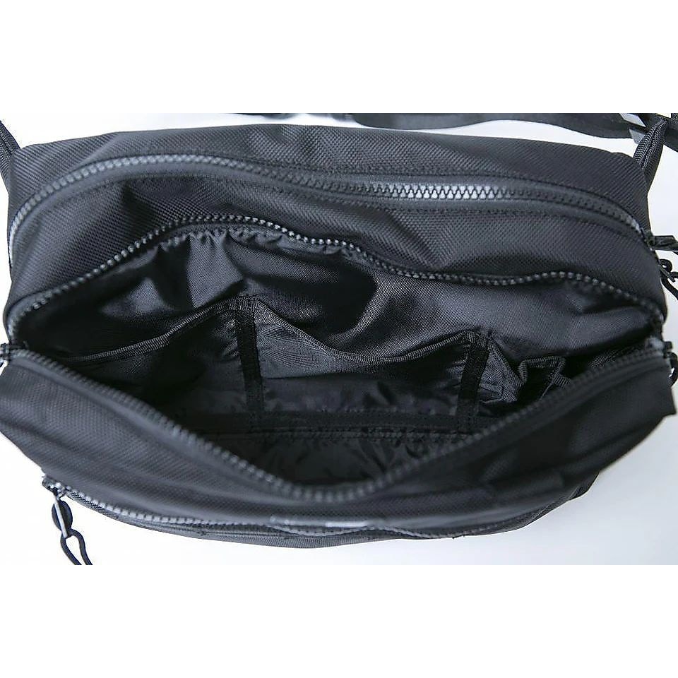 SQUARE WAIST BAG BLK