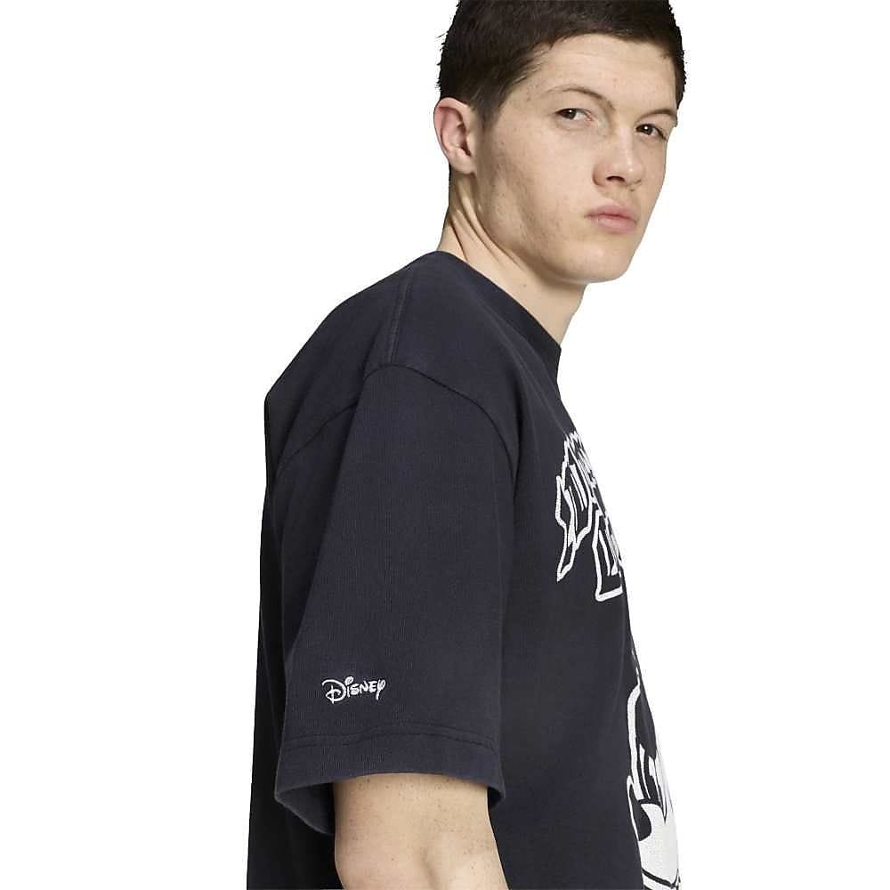 DISNEY T-SHIRT