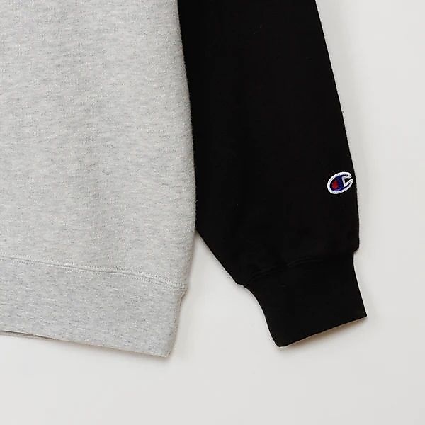 CREW NECK SWEATSHIRT
