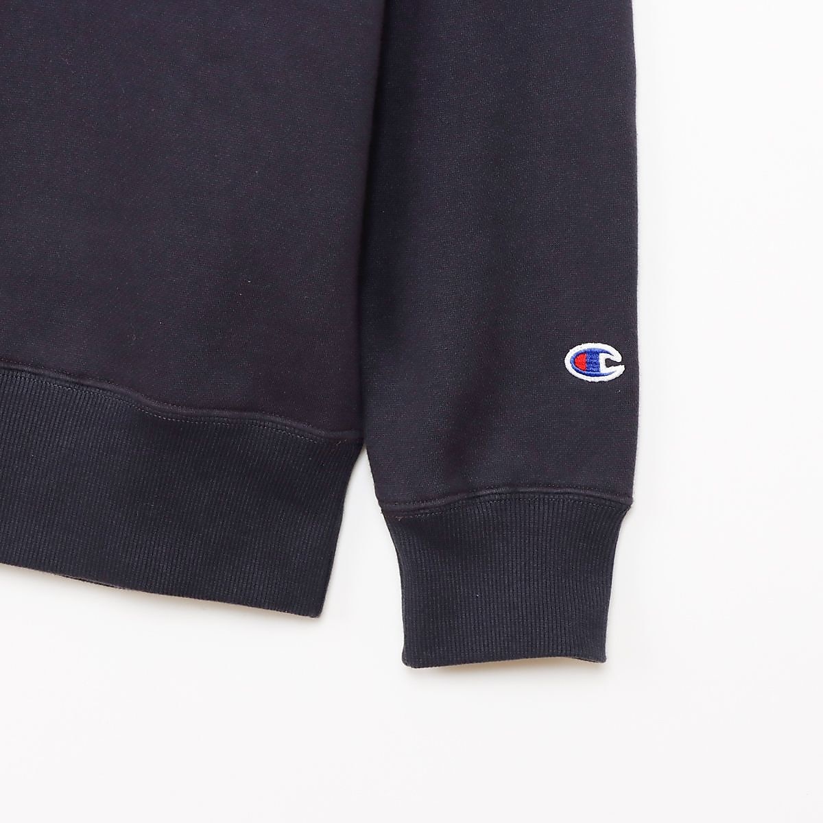 RAGLAN SLEEVE SWEATSHIRT