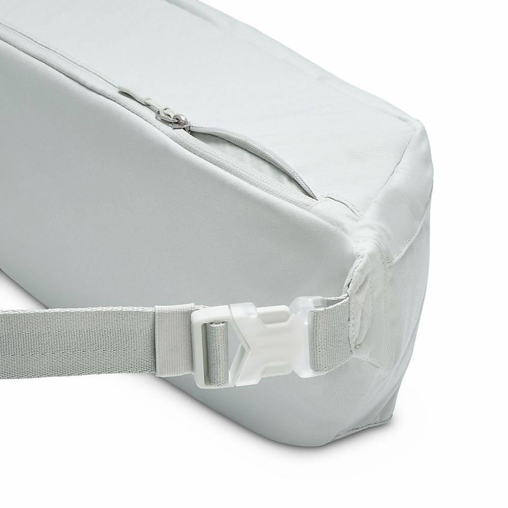 Nike Elemental Premium