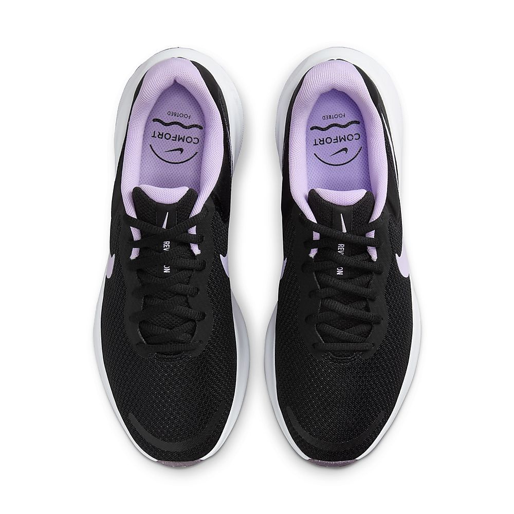 ナイキ ウィメンズ レボリューション 7