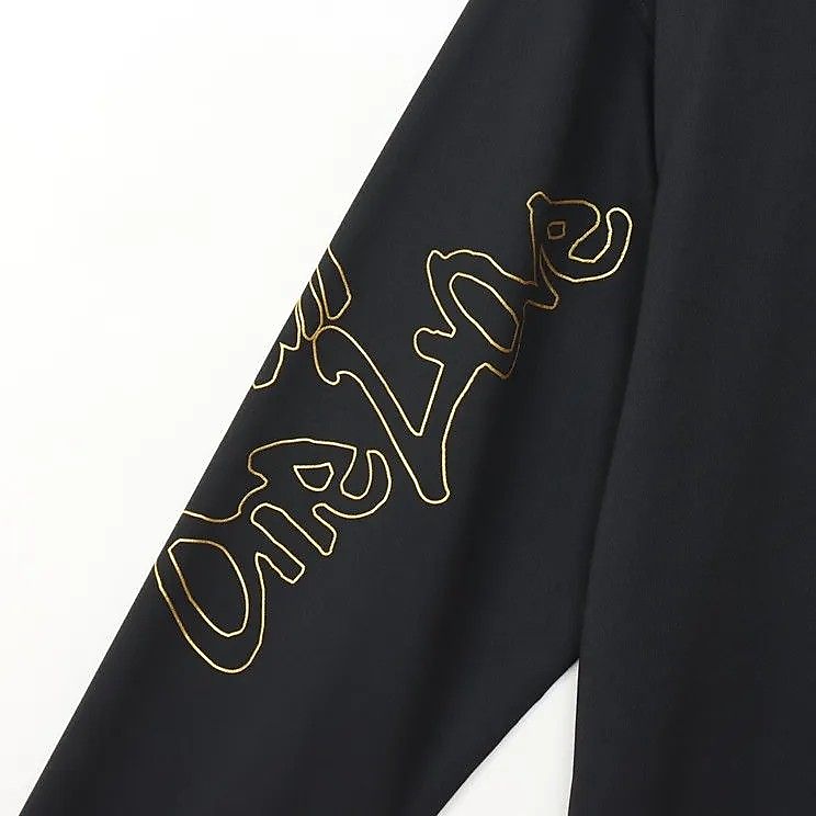 LONG SLEEVE T-SHIRT