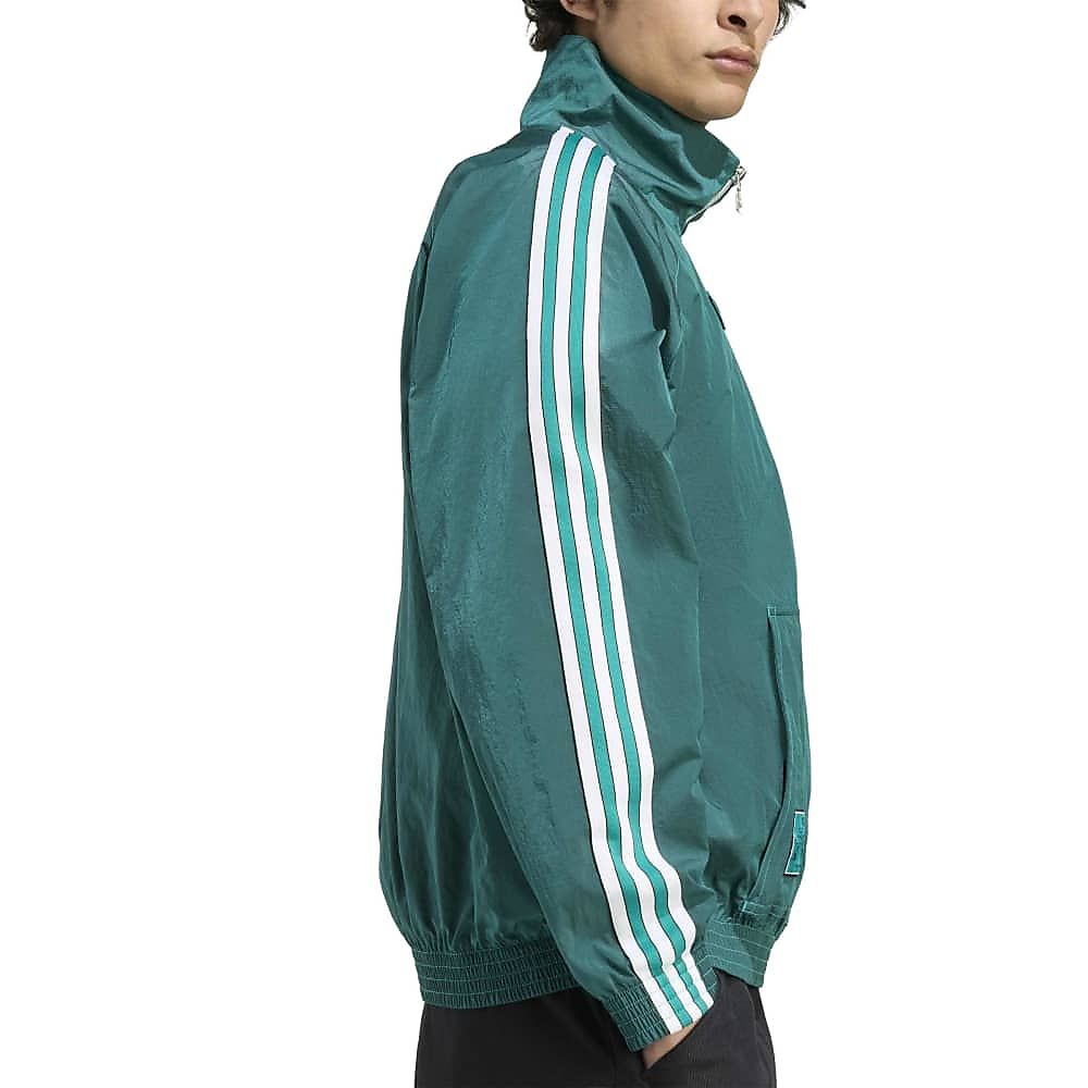 リバプールFCTERRACEICONハーフジップジャケット