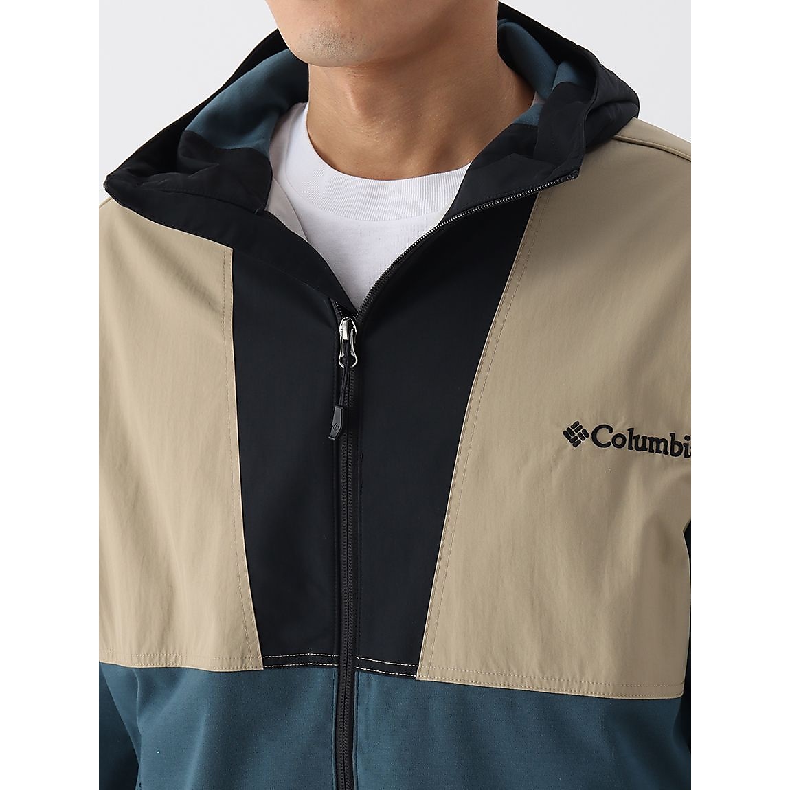WILKINSON COVE HOODIE