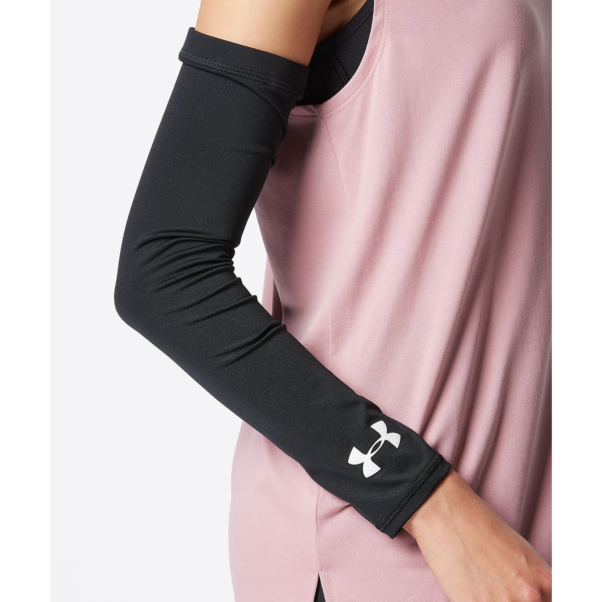 UA HEATGEAR ARM SLEEVES