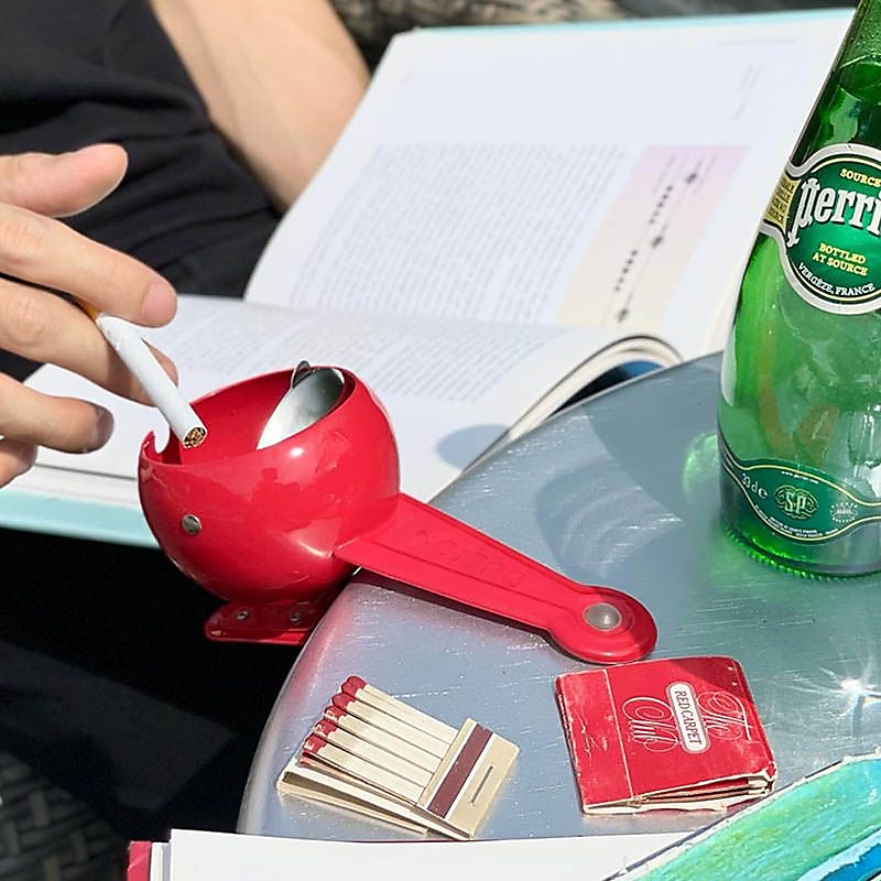 WINDPROOF CLIP ASHTRAY RED　（ウィンドプルーフ クリップ アッシュトレイ）