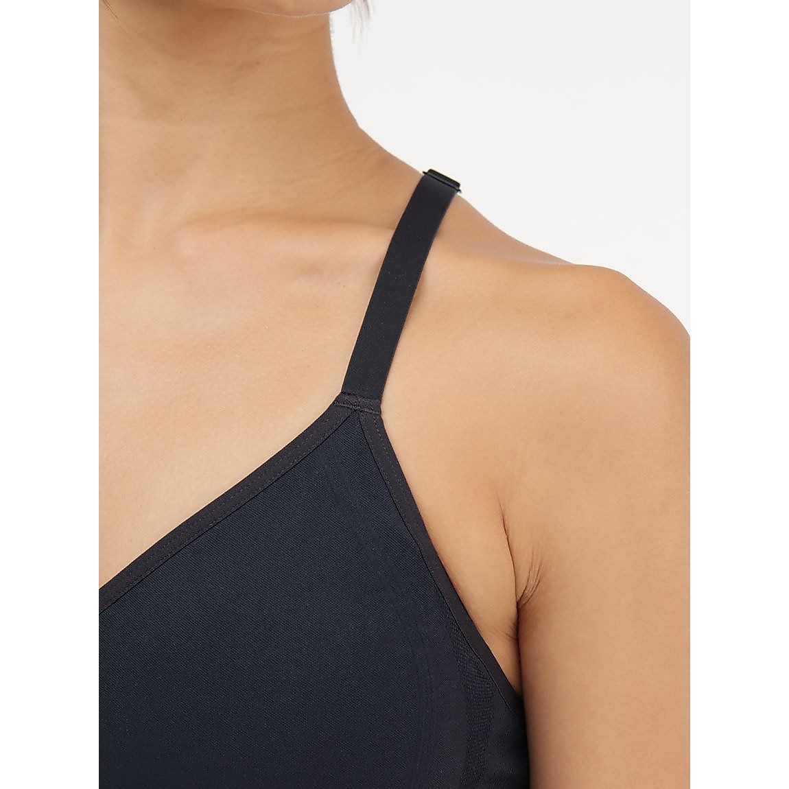 UA SEAMLESS LOW LONG BRA