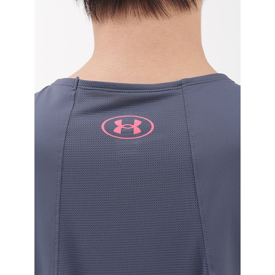 UA ISO-CHILL SLEEVELESS GRAPHIC