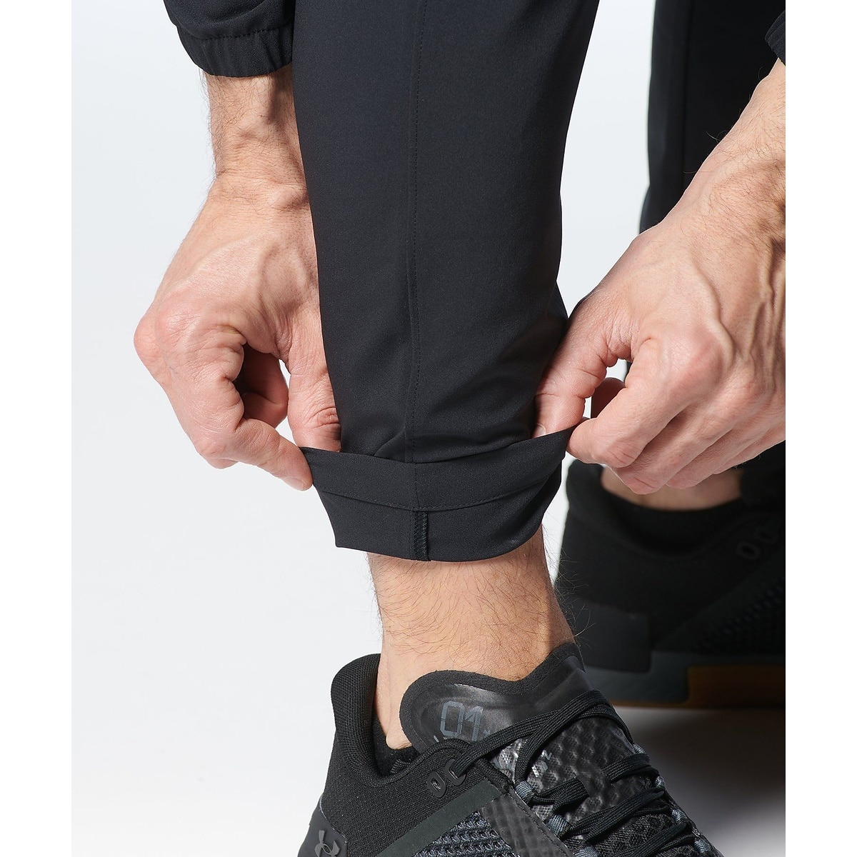 UA FRESH WOVEN PANTS