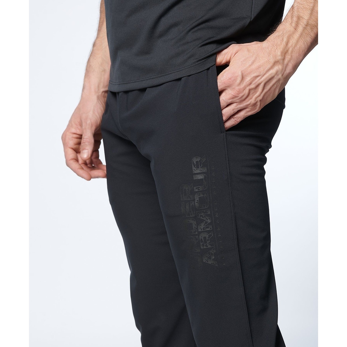 UA FRESH WOVEN 3/4 PANTS