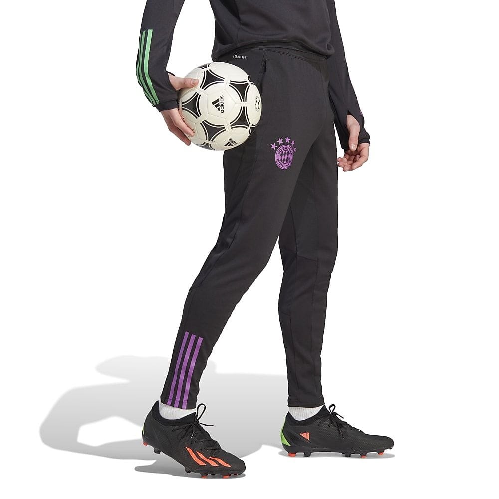 FCバイエルン トレーニングパンツ