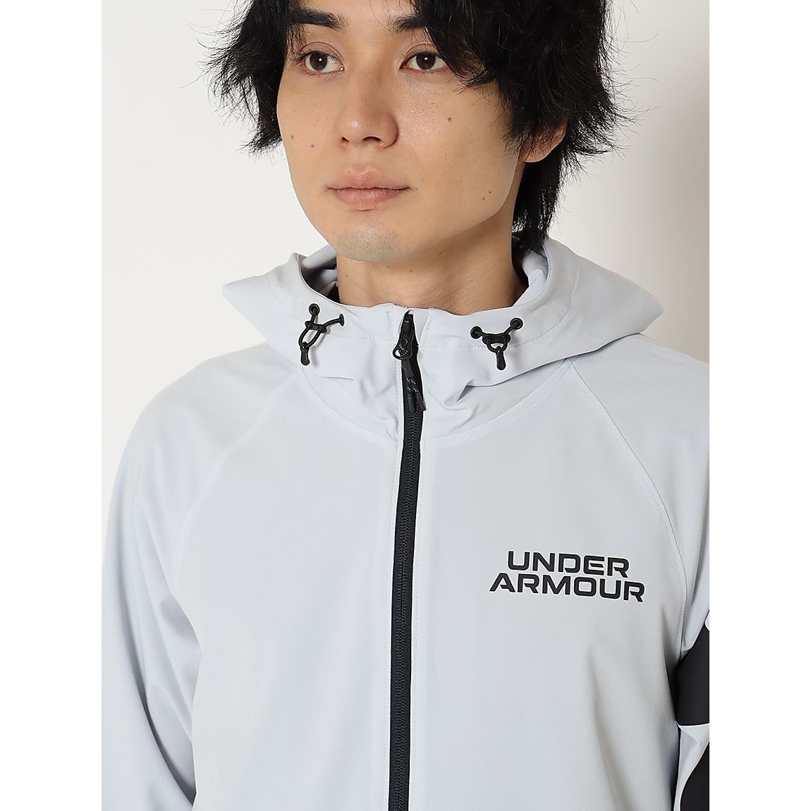 UA WIND BREAKER