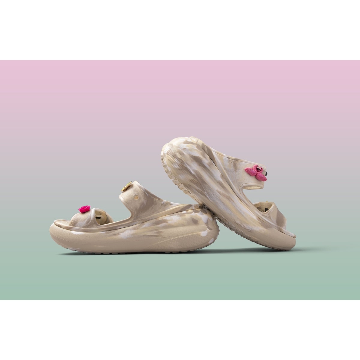 ＣＬＡＳＳＩＣ　ＣＲＵＳＨ　ＭＡＲＢＬＥＤ　ＳＡＮＤＡＬ