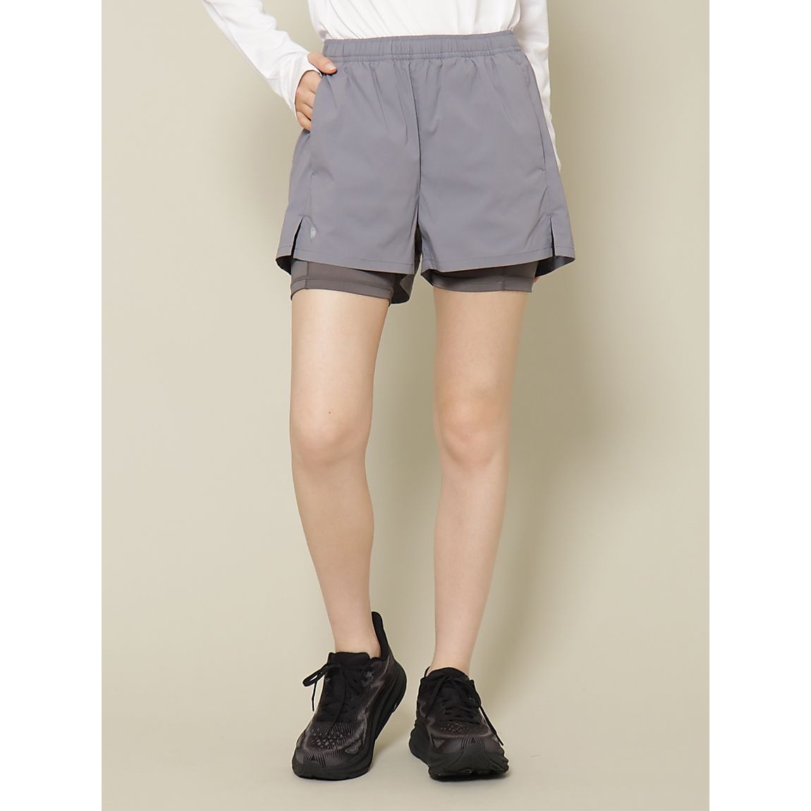RUNフライトテックタフタ インナー付ショートパンツ LADIES