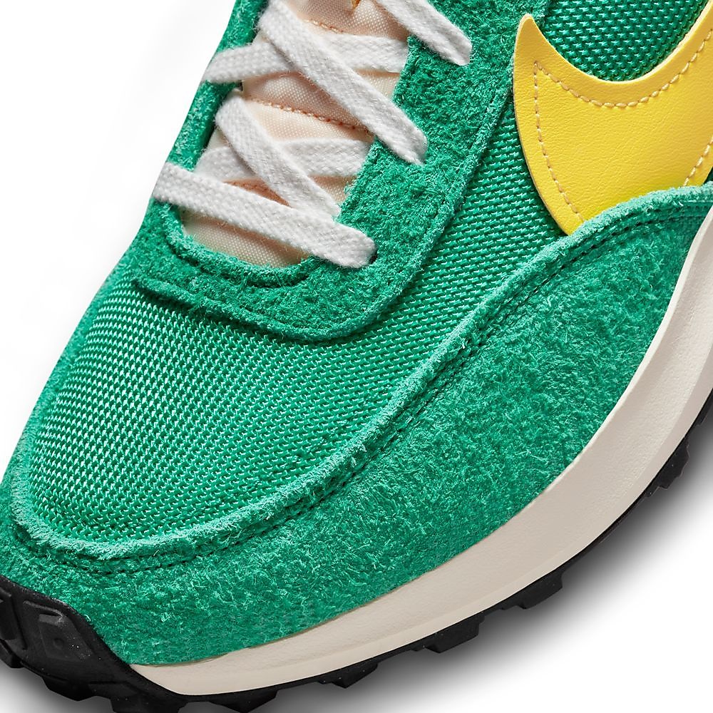 ナイキ ウィメンズ ワッフル デビュー ビンテージ