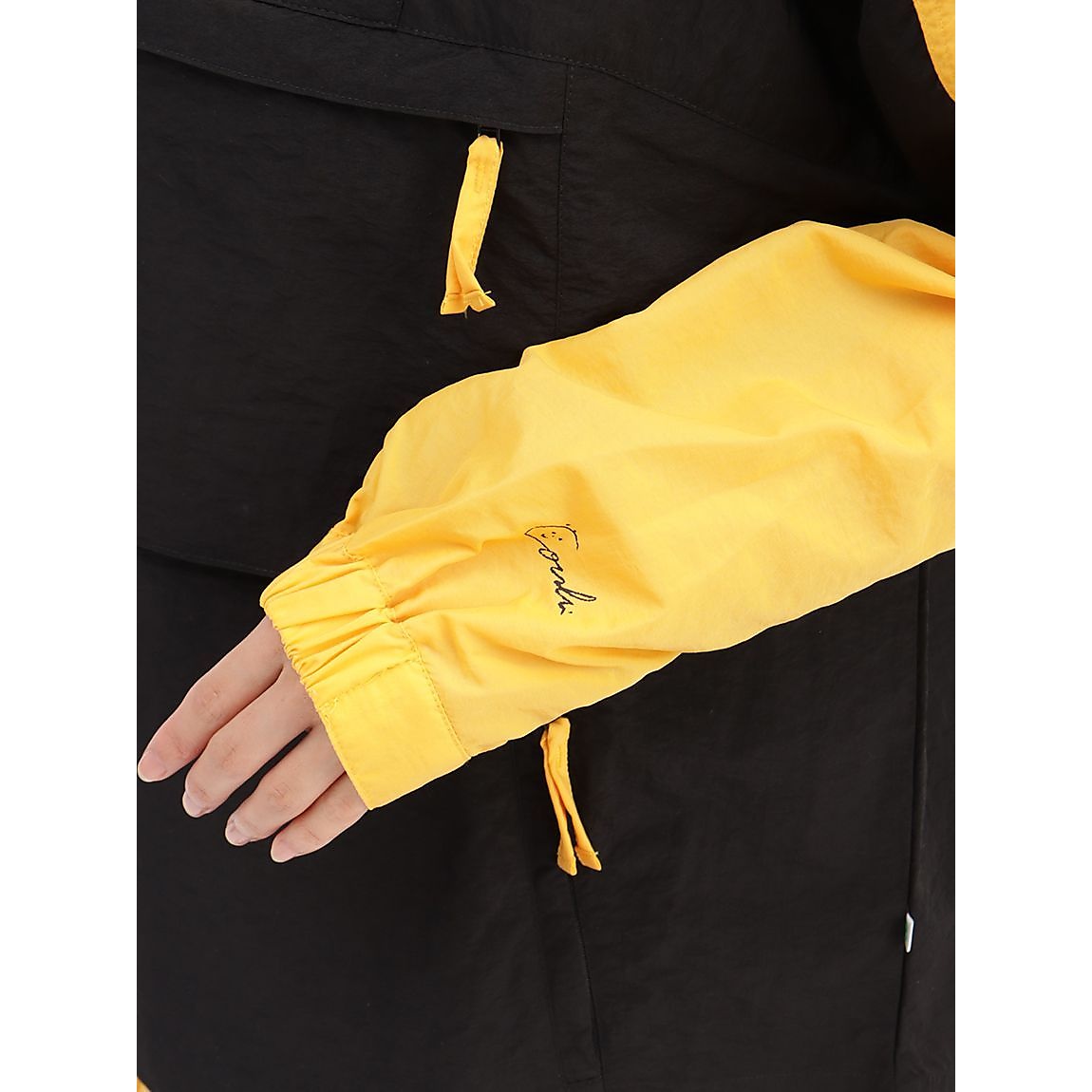 ＩＮ　ＨＯＯＤ　ＪＡＣＫＥＴ