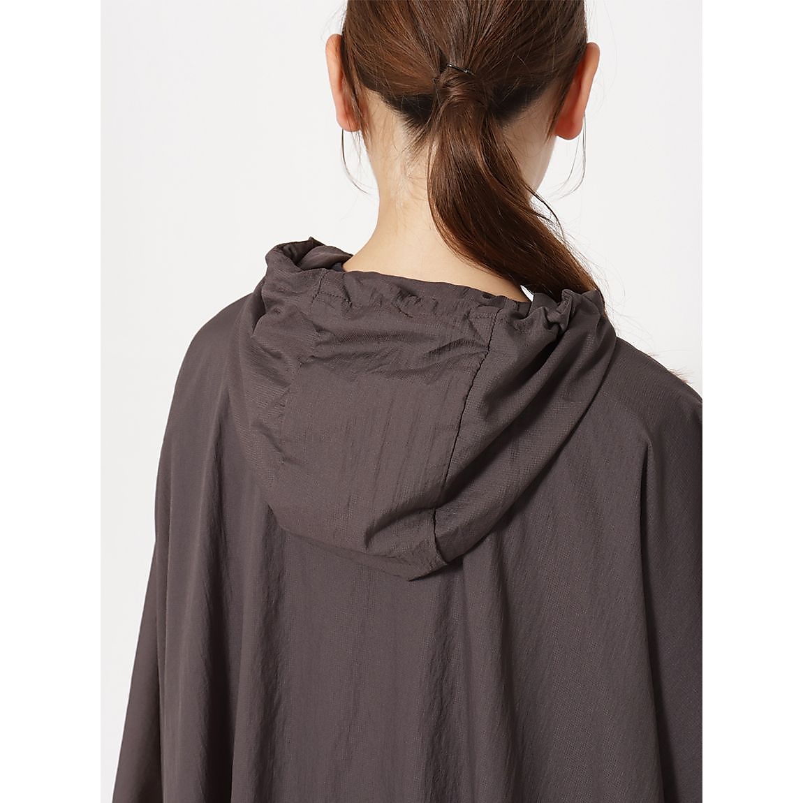 撥水NYLON　ポケッタブルポンチョUNISEX