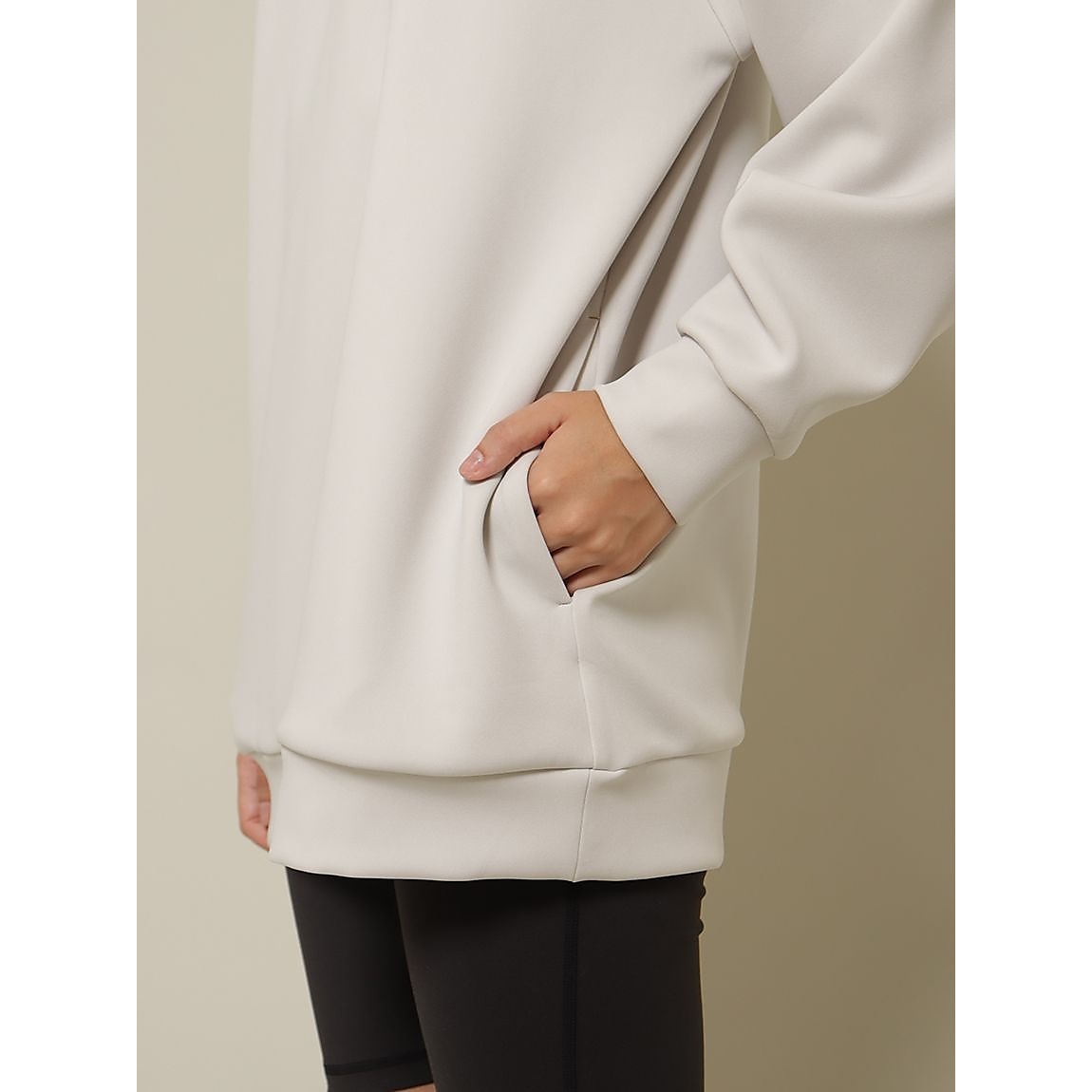 アクアスーティング クルーネックプルオーバー