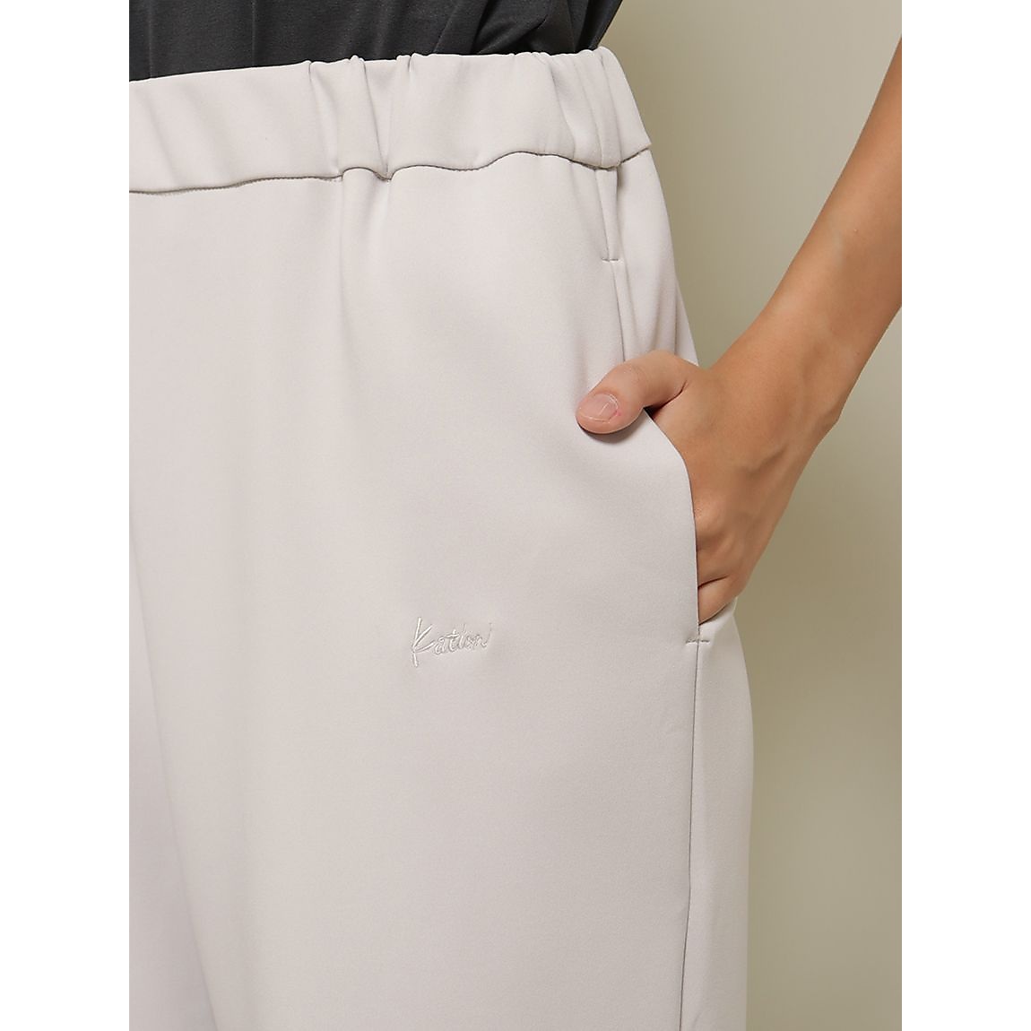 アクアスーティング ワイドフレアパンツ