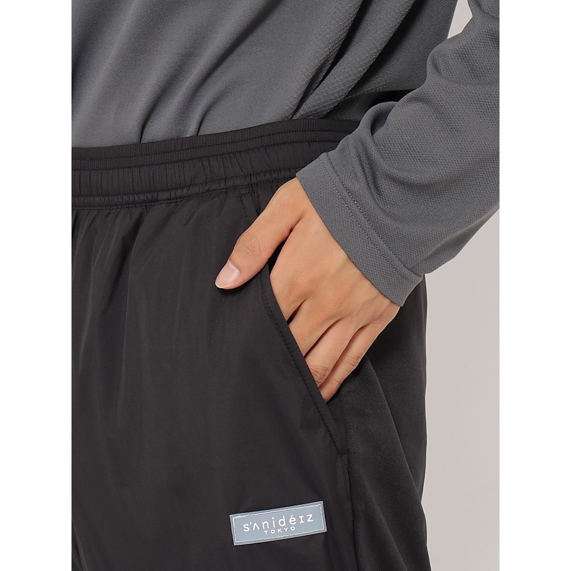 トリニティエアリーハイブリット トラックパンツMENS