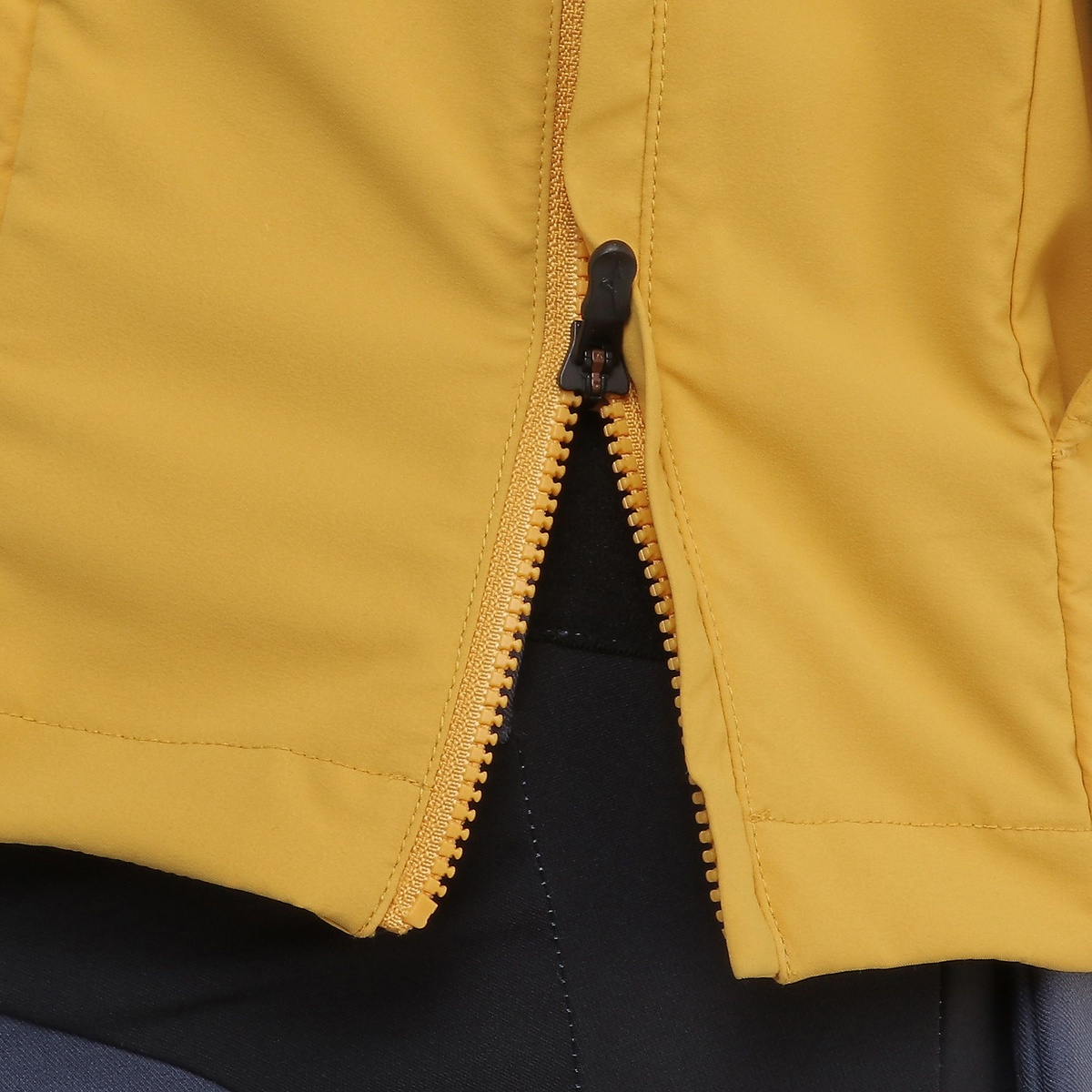 ブレスサーモテックライニングプルオーバー