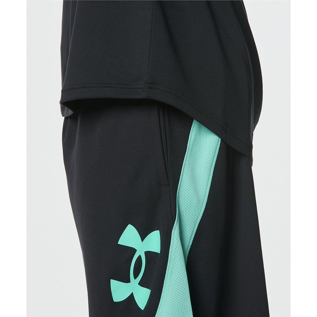 UA Tech Graphic Short Sleeve T-Shirt