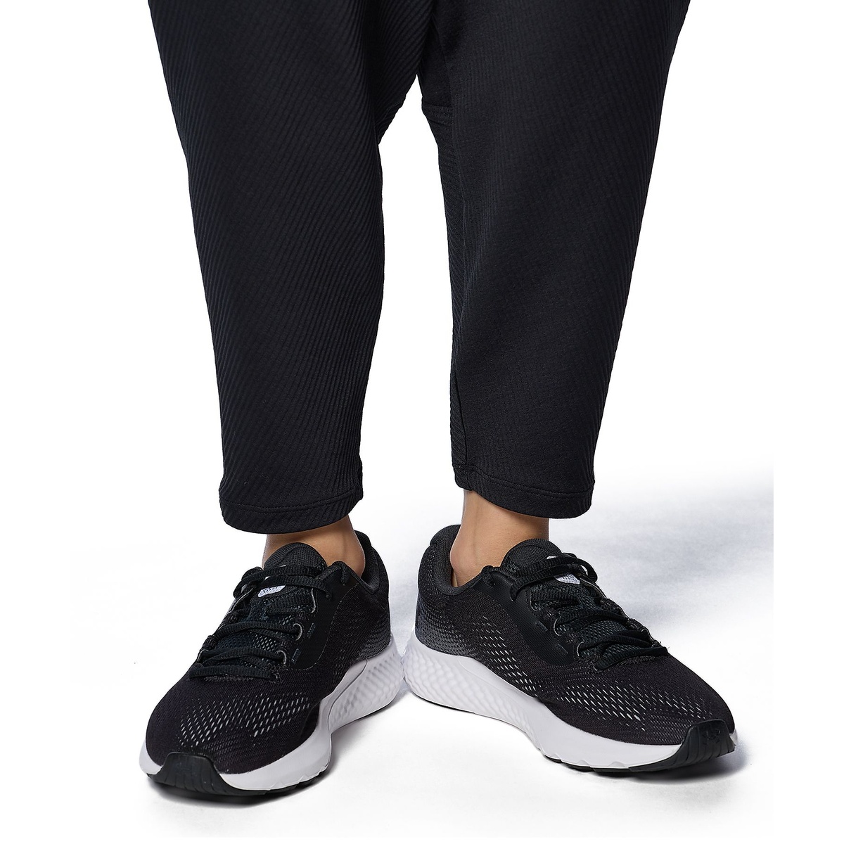 UA W Charged Rogue 4