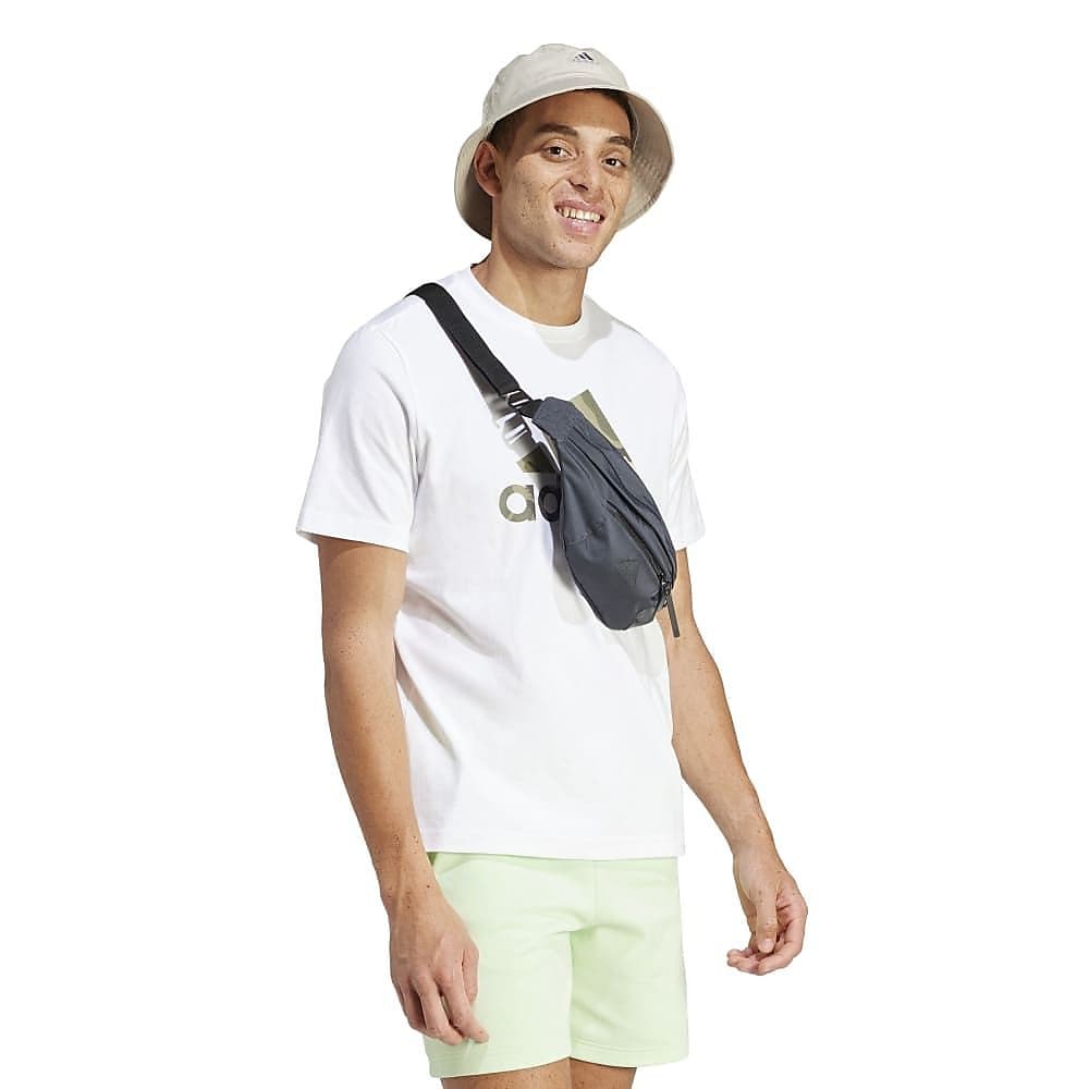 M CAMO グラフィック Tシャツ1