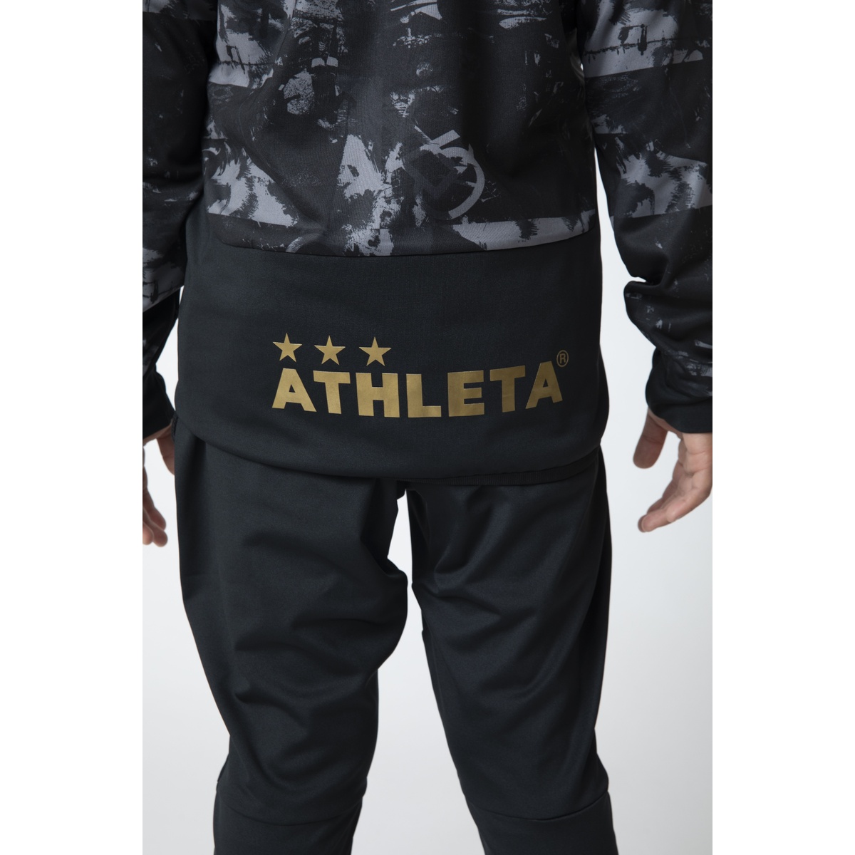 FCA Jrウォームアップジャケット