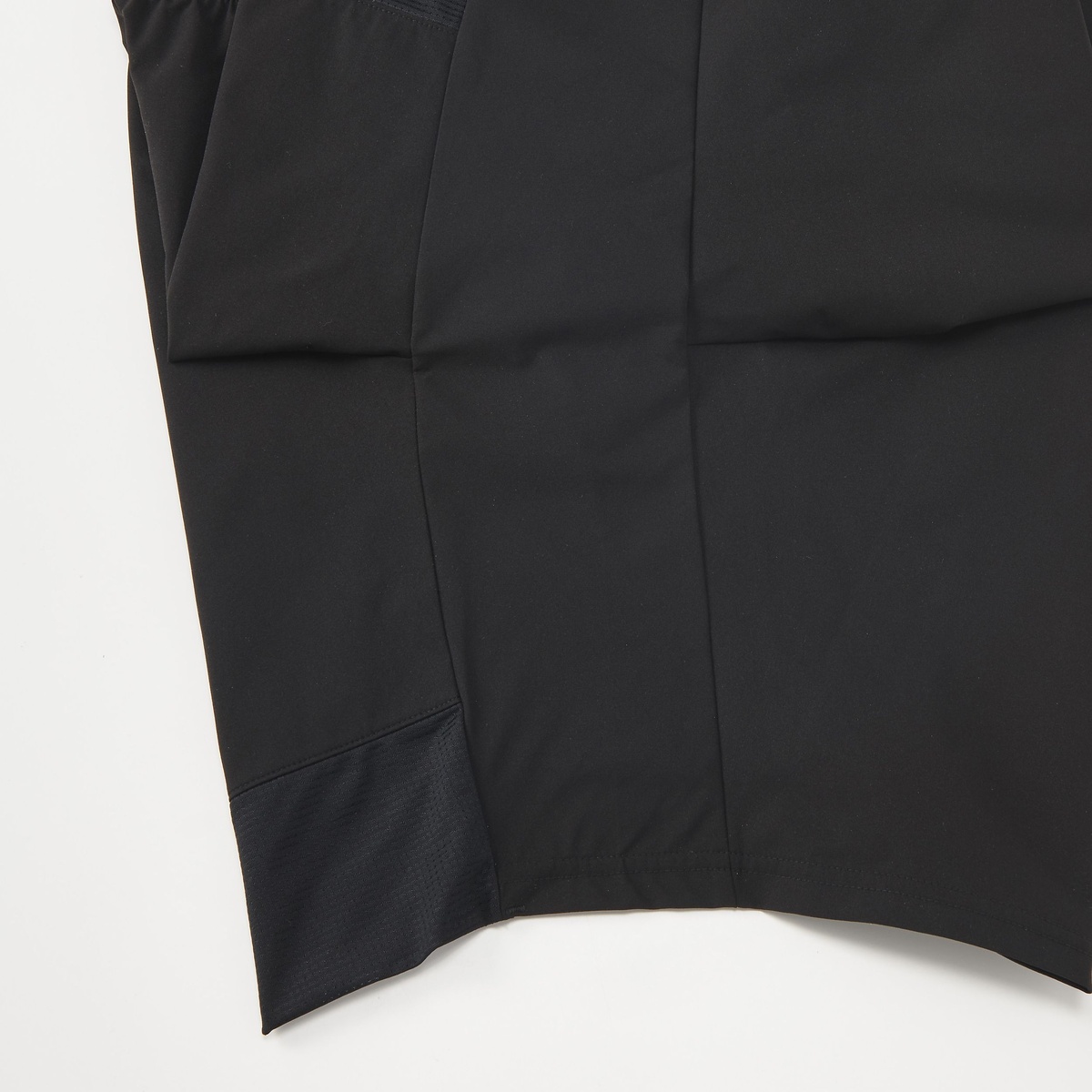 バレーボールパンツ